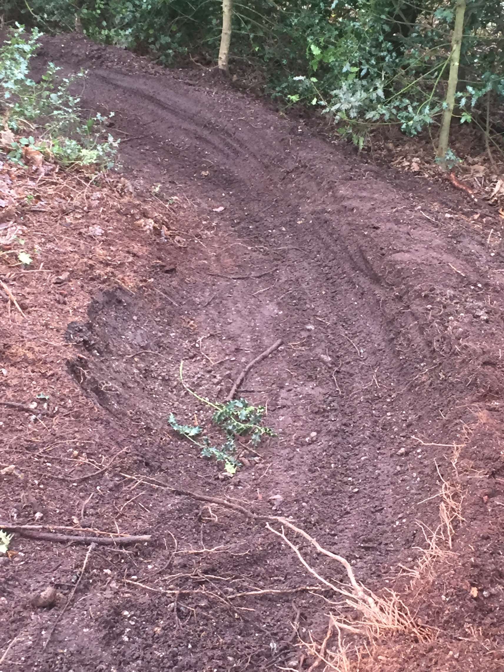 Banking dug out using shovels